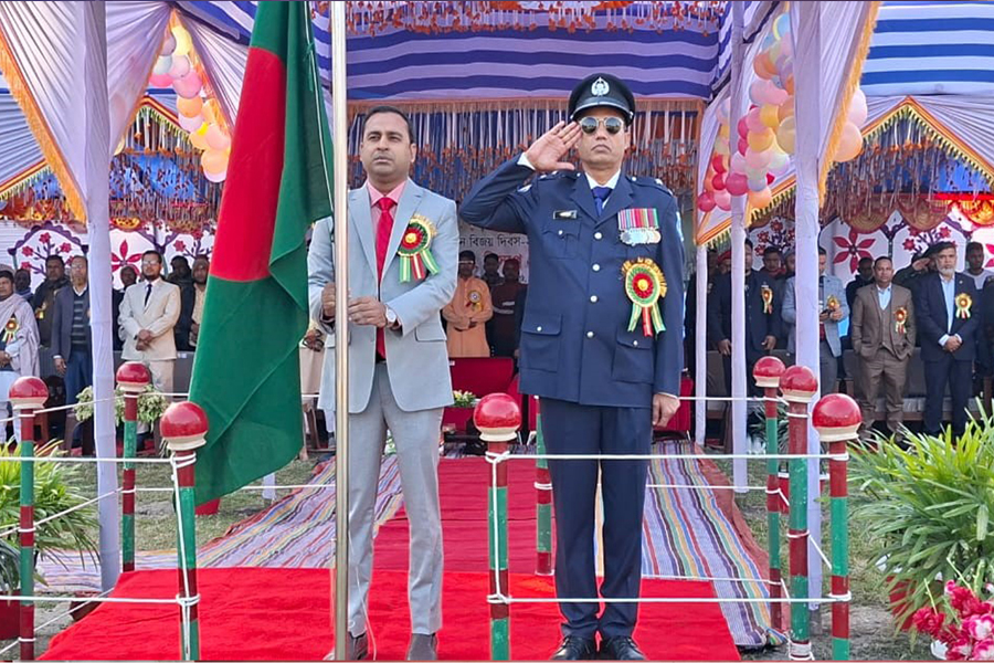 রাজারহাটে যথাযোগ্য মর্যাদায় মহান বিজয় দিবস পালিত