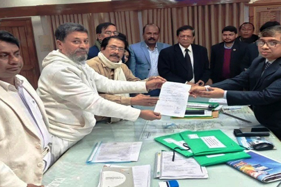 মনোনয়নপত্র জমা দিলেন বিএনপি’র জাহান্দার আলি মিয়া