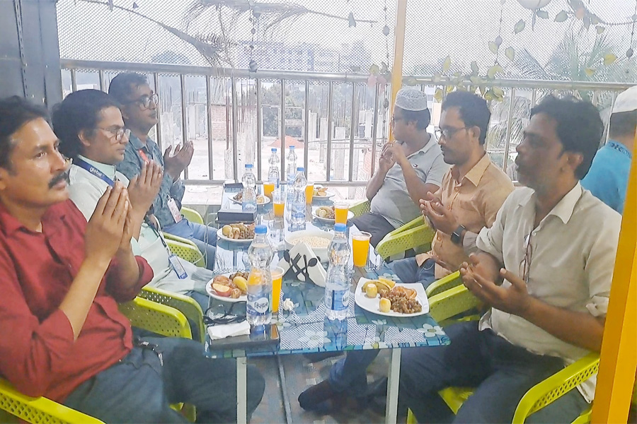 রাজবাড়ীতে গণমাধ্যমকর্মী ও সুধীজনদের নিয়ে ইফতার মাহফিল