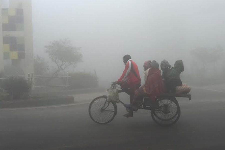 মৌসুমের সর্বনিম্ন তাপমাত্রায় বিপর্যস্ত রাজশাহীর জনজীবন