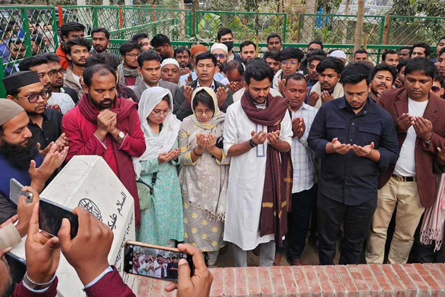 নির্দিষ্ট দলকে সুবিধা দিলে জবাব দেওয়া হবে