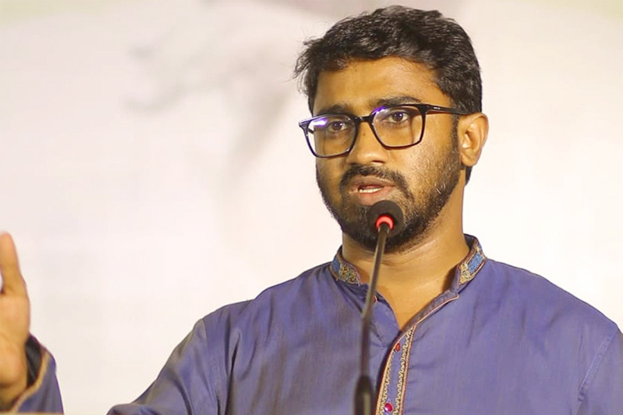 লাল শার্ট পরা ব্যক্তি নুরকে পেটায়নি: রাশেদ খান