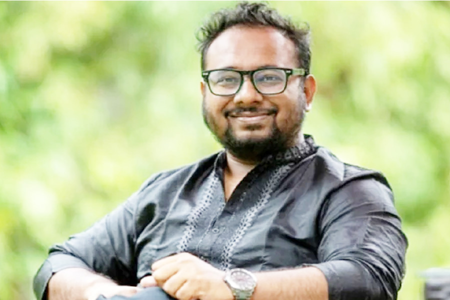 বিডিআর বিদ্রোহ নিয়ে সিনেমা বানাতে আগ্রহী রায়হান রাফি