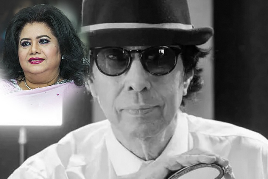 সেলিম হায়দারের অকাল প্রয়াণে শোকাহত রুনা লায়লা