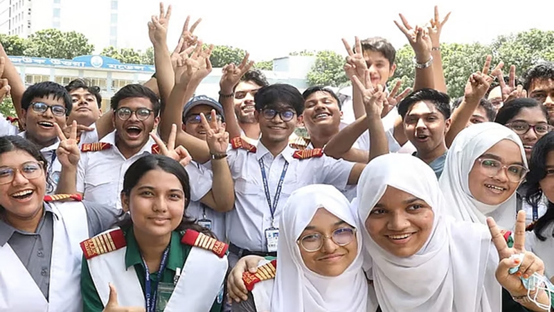 ঢাকা বোর্ডে নতুন জিপিএ-৫ পেয়েছেন ৩শ’ শিক্ষার্থী