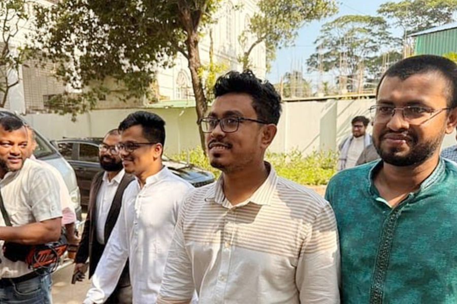 শেখ হাসিনার রায় শুনতে ট্রাইব্যুনালে সাদিক কায়েম