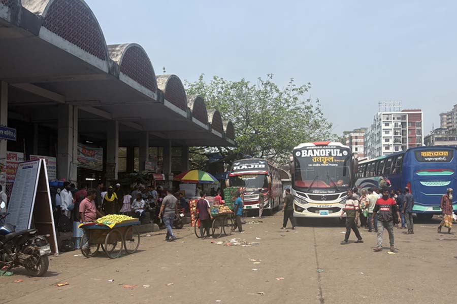 মহাখালীতে টিকিটি আছে বাস নেই, সায়েদাবাদে বাস খালি যাত্রী নেই
