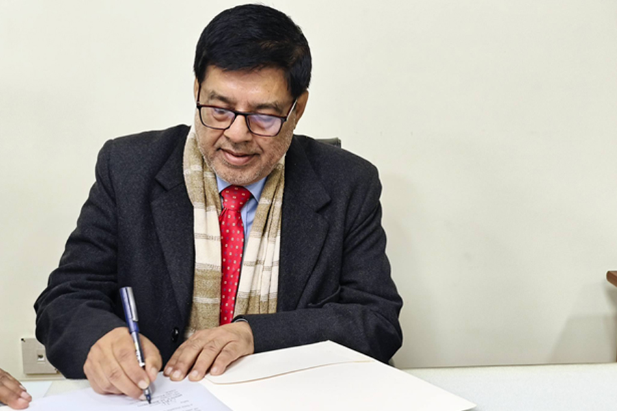 নবনিযুক্ত উপাচার্য প্রফেসর ড. এম. ছায়েদুর রহমান