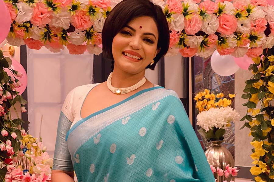 অভিনেত্রী সায়ন্তনী সেনগুপ্ত হঠাৎ ব্রেন স্ট্রোকের শিকার