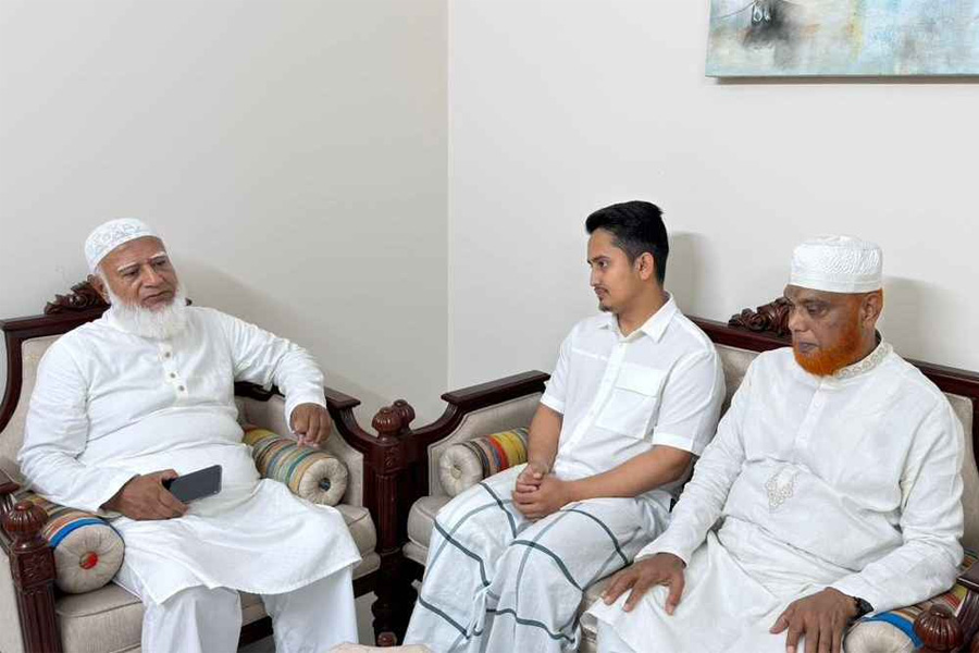 অসুস্থ সারজিস আলমকে বাসায় গিয়ে দেখলেন জামায়াত আমির
