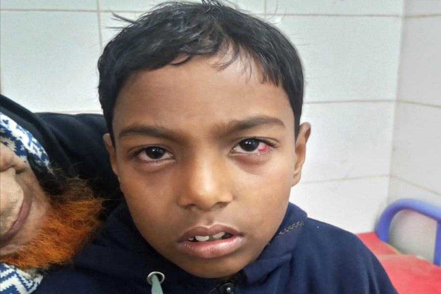 বালিয়াকান্দিতে মিথ্যা অপবাদে শিশুকে মারধরের অভিযোগ