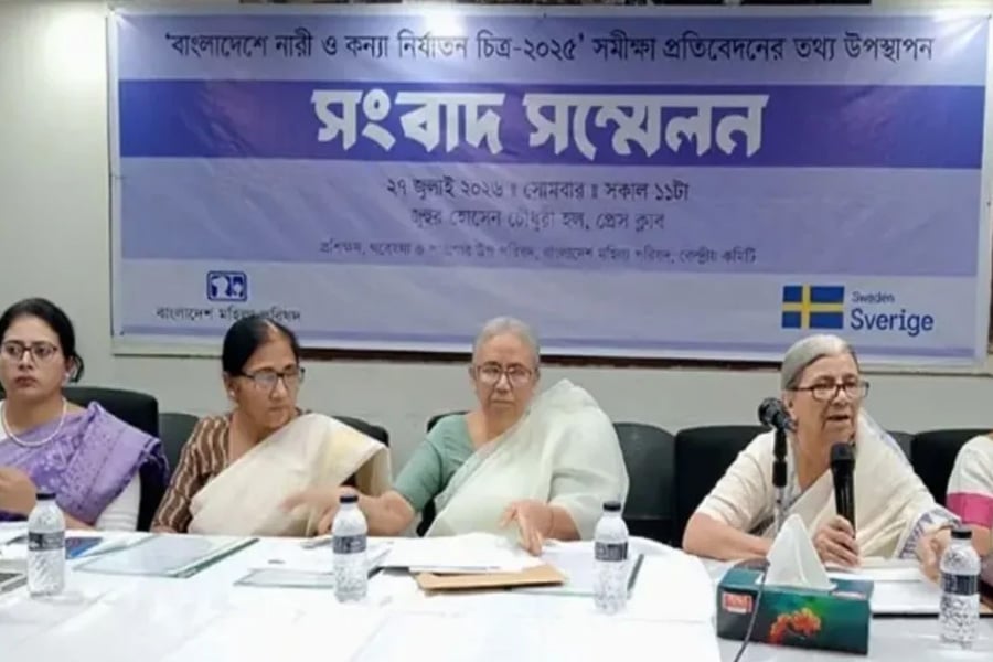 ২০২৬ সালের প্রথম ছয় মাসে শিশু হত্যা ও যৌন নির্যাতনের চিত্র তুলে ধরেছে উন্নয়ন সংস্থা ‘শিশুরাই সব’-এর মিডিয়া মনিটরিং প্রতিবেদন। ছবি: সংগৃহীত