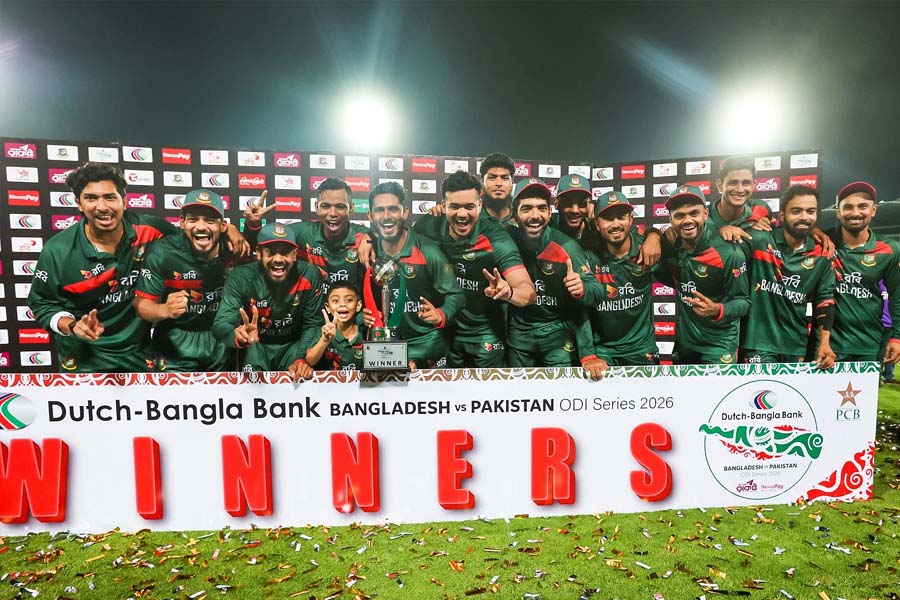 মিরপুরে রুদ্ধশ্বাস লড়াই শেষে সিরিজ জিতল বাংলাদেশ