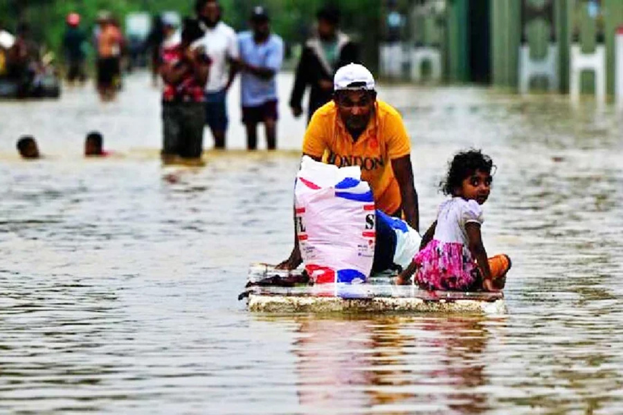 শ্রীলংকায় ঘূর্ণিঝড় ডিটওয়াহের তাণ্ডব, মৃত ২শ’
