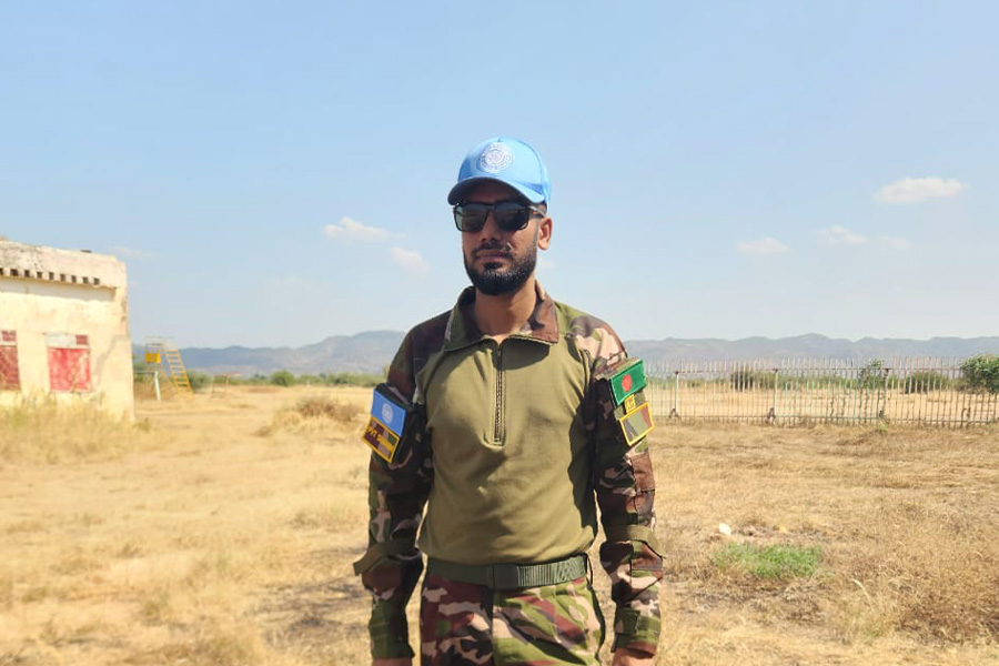 সৈনিক শামীম রেজার বাড়িতে শোকের মাতম