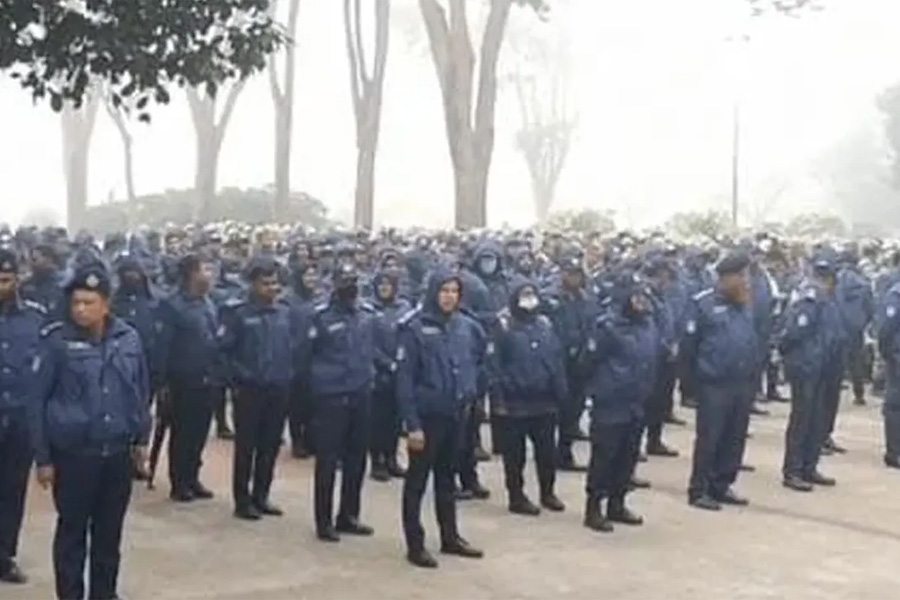 তারেক রহমানকে স্বাগত জানাতে জাতীয় স্মৃতিসৌধে ব্যাপক প্রস্তুতি