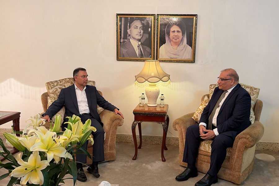 তারেক রহমানের সাথে পাকিস্তান হাইকমিশনারের সাক্ষাৎ