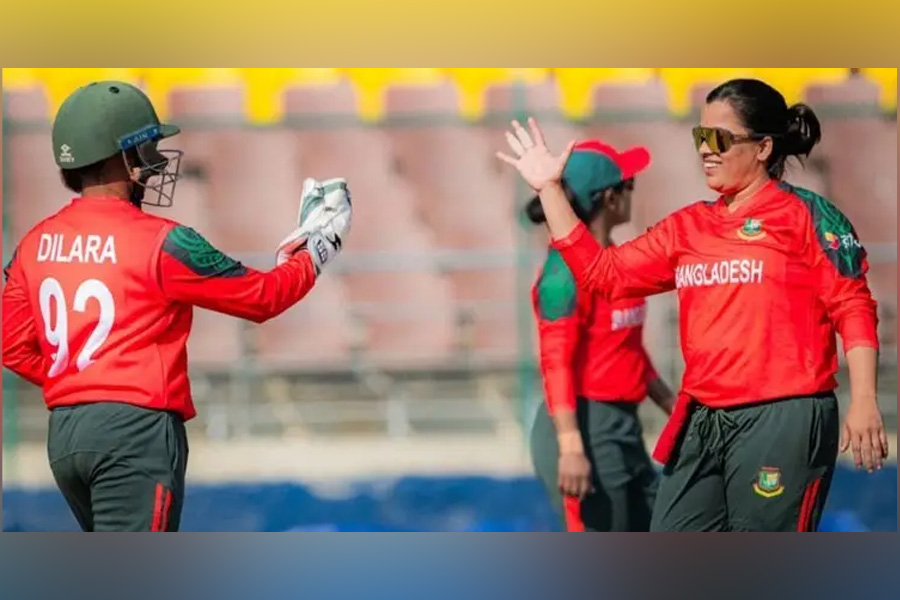 থাইল্যান্ডকে ৩৯ রানে হারালো সুপার সিক্সে