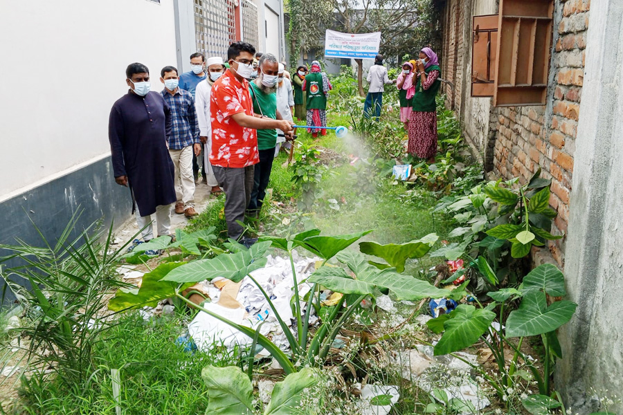 ঠাকুরগাঁও ডেঙ্গু প্রতিরোধে পরিষ্কার পরিচ্ছন্নতা অভিযান