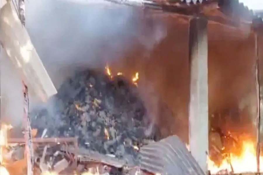 ওড়িশায় নারীকে হত্যার জেরে জ্বালিয়ে দেওয়া বাঙালি গ্রাম