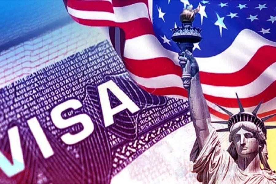 এবার ফ্যাক্ট-চেকারদের ভিসা নিয়ে কড়া বার্তা যুক্তরাষ্ট্রের