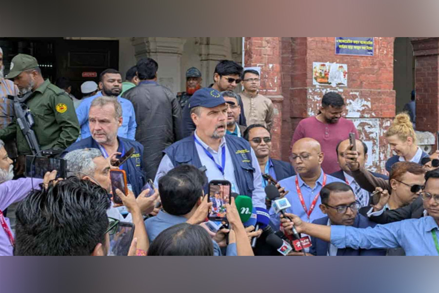 ভোটারদের মধ্যে ইতিবাচক আগ্রহ দেখছি : ইইউ প্রধান পর্যবেক্ষক