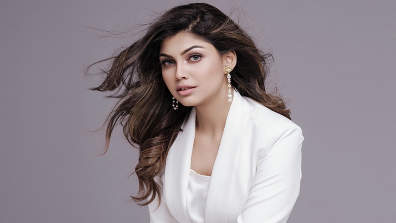 অভিনেত্রী তানিন সুবহা লাইফ সাপোর্টে