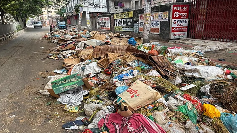 শতভাগ বর্জ্য অপসারণের দাবি, বাস্তবে ভিন্ন চিত্র