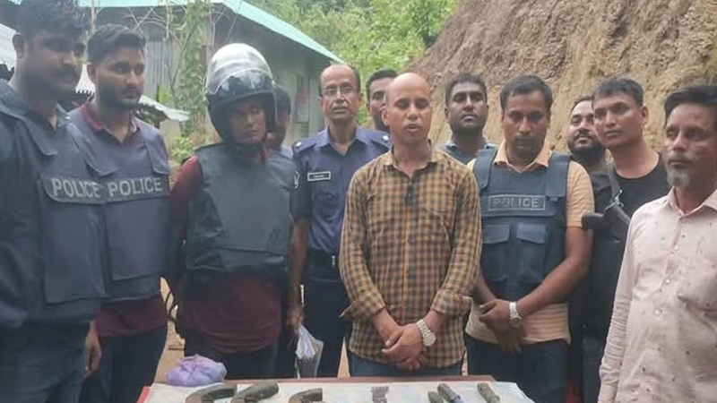 বান্দরবানে চাঞ্চল্যকর ডাকাতির মাস্টারমাইন্ড গ্রেপ্তার