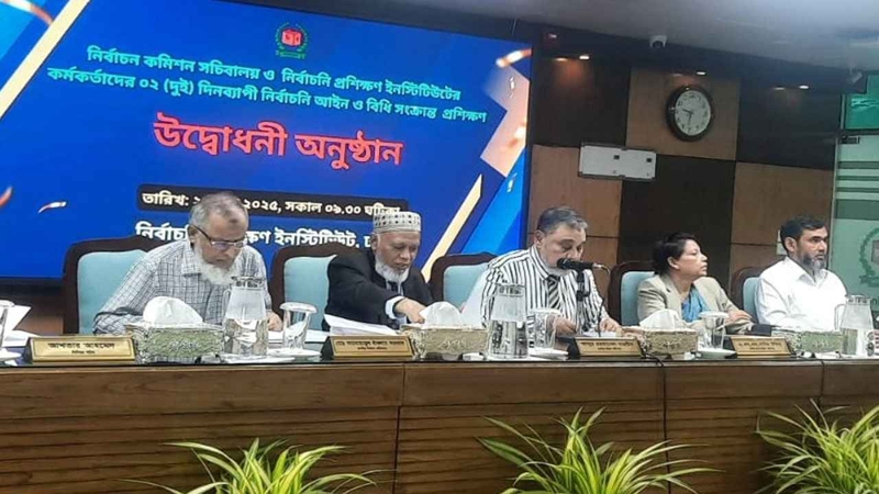 সরকারের সহযোগিতা ছাড়া নির্বাচন সম্ভব নয়: সিইসি