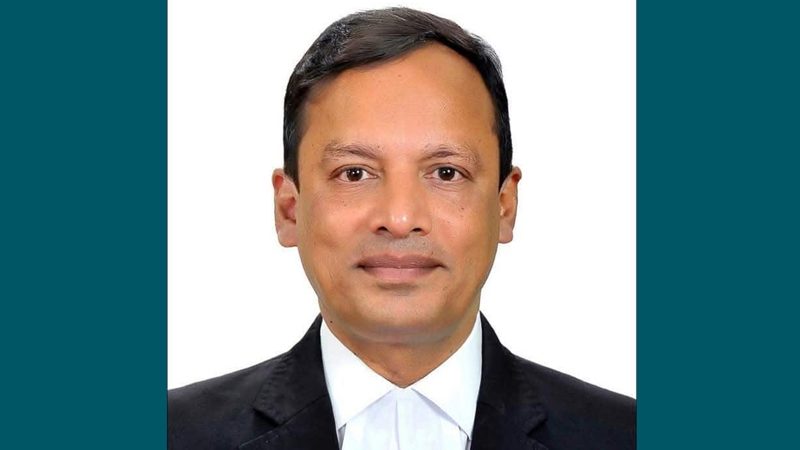 শিরদাঁড়া উঁচু করে চলুন, ড. ইউনূসকে ব্যারিস্টার কাজল