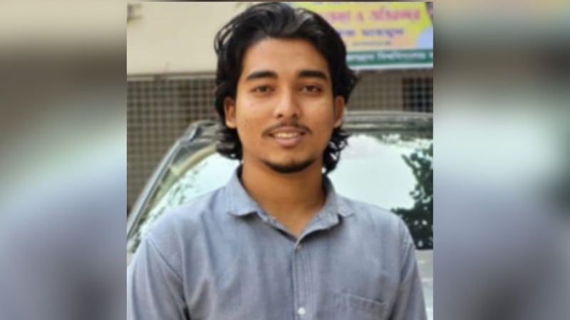 জবি বিষয়ে প্রধান উপদেষ্টার হস্তক্ষেপ দাবি