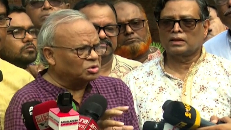 কোনও দলকে প্রতিষ্ঠিত করার দায়িত্ব অন্তর্বর্তী সরকারের নয়: রিজভী