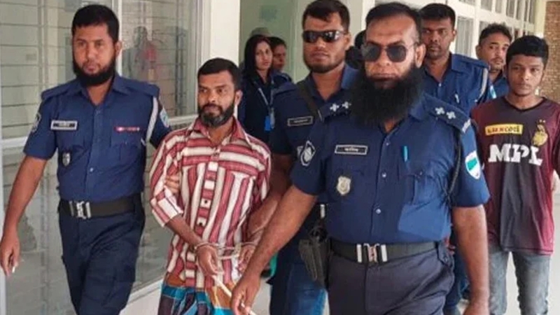 রায়ে অসন্তুষ্ট আছিয়ার মা