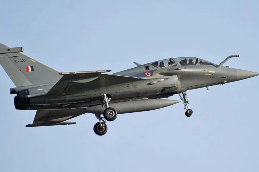 ফ্রান্স থেকে ১১৪টি রাফাল যুদ্ধবিমান কিনছে ভারত