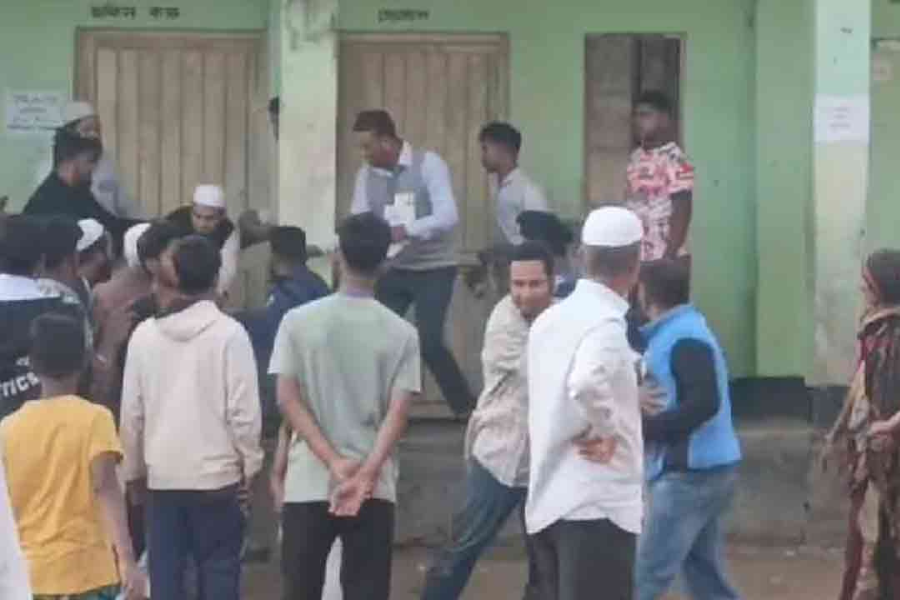 ব্রাহ্মণবাড়িয়ায় রুমিন ও জুনায়েদের সমর্থকদের হাতাহাতি