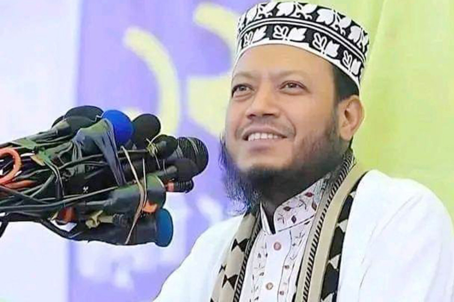 ভোররাতে আমির হামজার বিনীত অনুরোধ