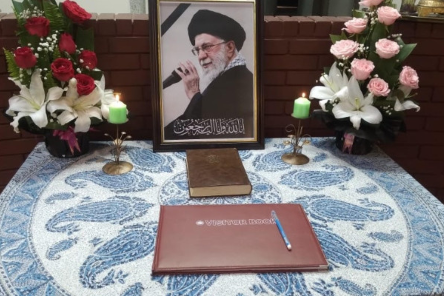 ঢাকায় খামেনির স্মরণে ইরান দূতাবাসে শোকবই