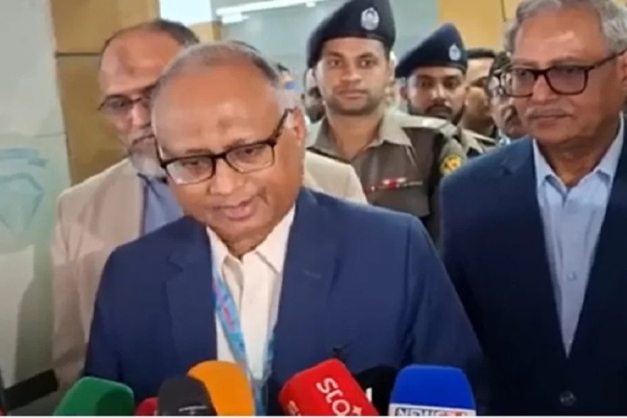 পদত্যাগের কারণ জানালেন দুদক চেয়ারম্যান