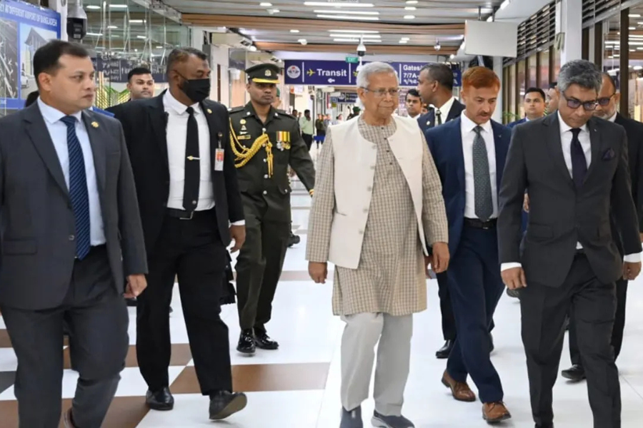 ড. ইউনূসের এসএসএফ নিরাপত্তা নিয়ে যে তথ্য জানালেন শফিকুল আলম