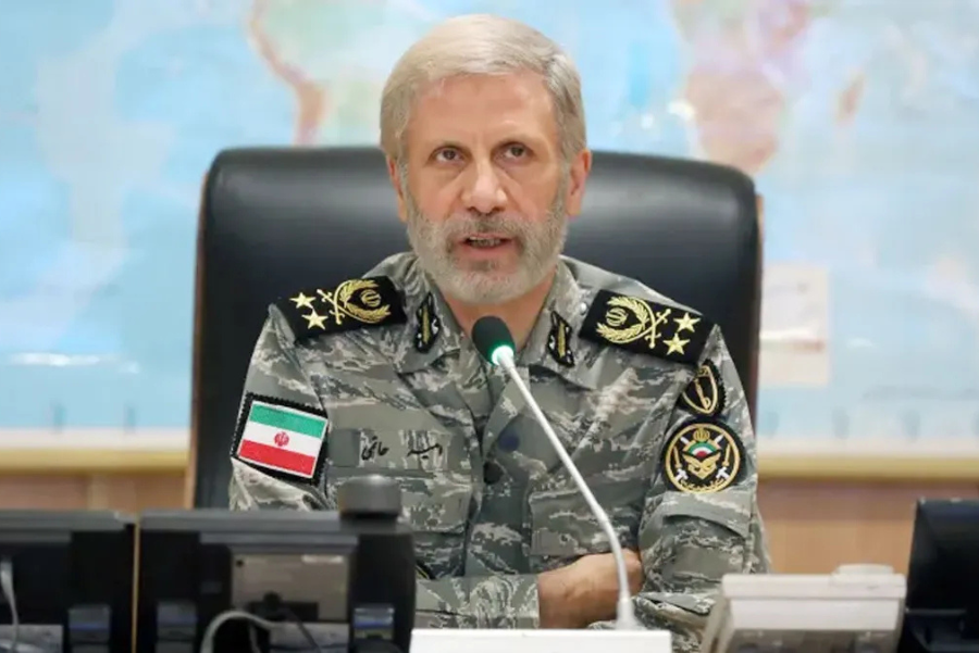 ভারত মহাসাগরে নৌবাহিনীর জাহাজে হামলার প্রতিশোধ নেবে ইরান