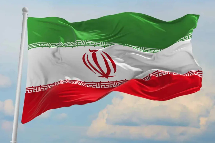 যুদ্ধের মধ্যে বড় দুঃসংবাদ পেল ইরান