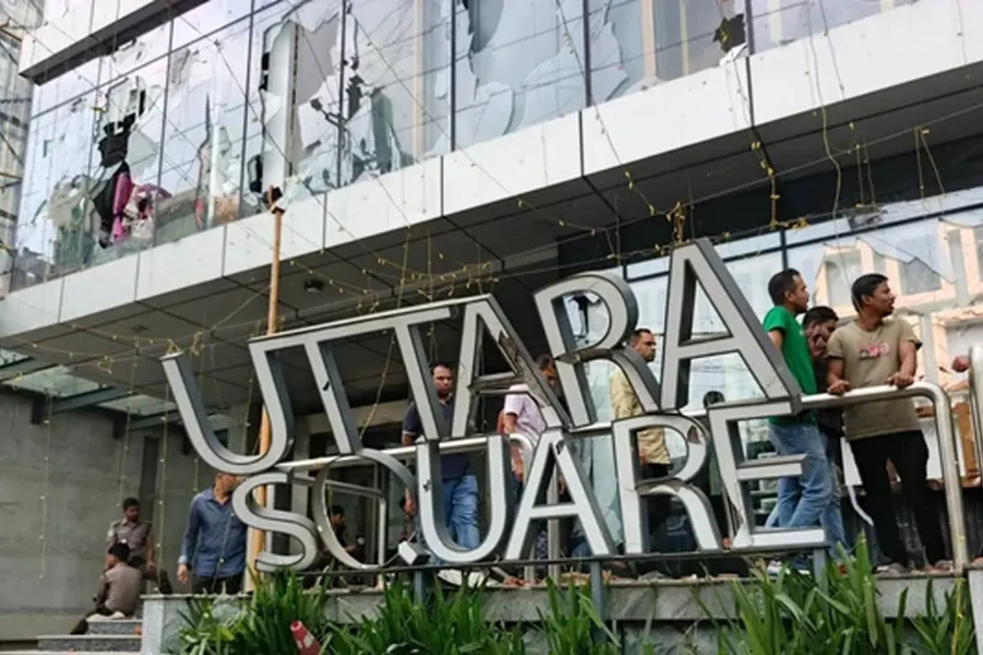 উত্তরায় মার্কেটে হামলা: ৭০০ জনকে আসামি করে মামলা