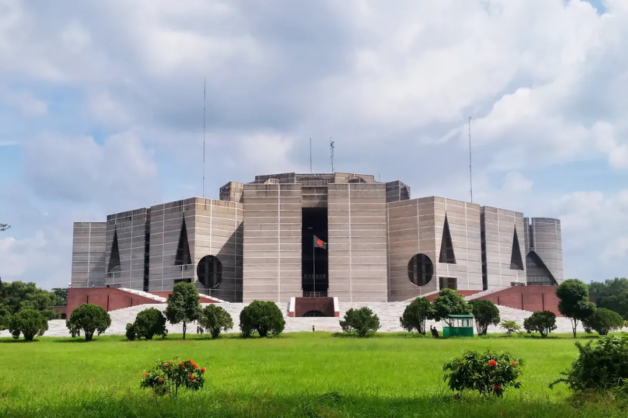 জাতীয় সংসদের দক্ষিণ প্লাজার ঈদের জামাত সকাল ৮টায়