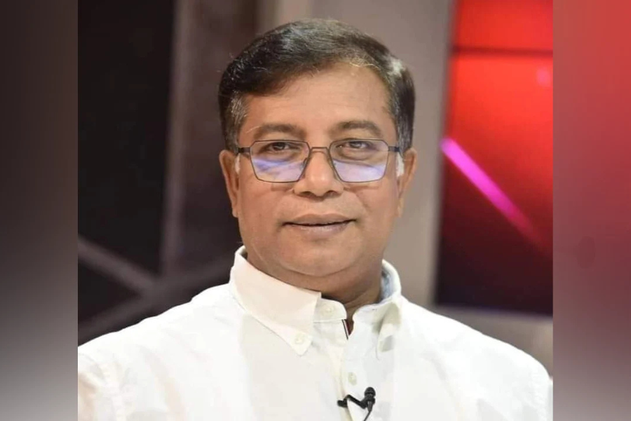 ইউজিসির চেয়ারম্যান হিসেবে যোগ দিলেন ড. মামুন আহমেদ