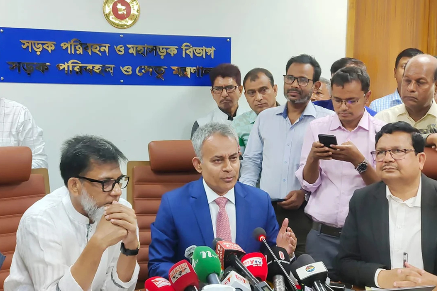 গাড়ি ফেরিতে ওঠার আগে নামতে হবে সব যাত্রীকে, যুক্ত হচ্ছে রেলিং