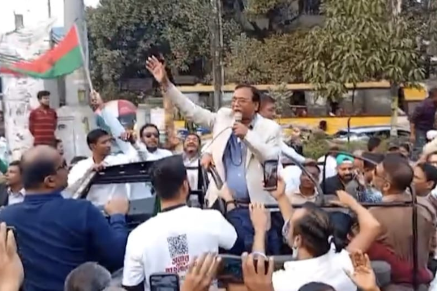 হুঁশিয়ারির রাজনীতি নয়, মাঠের রাজনীতি চাই: সালাম