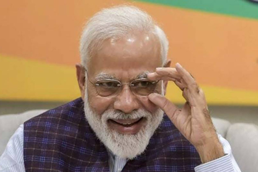 শারীরিক সম্পর্কের বিনিময়ে মন্ত্রিত্ব দিয়েছেন মোদি?