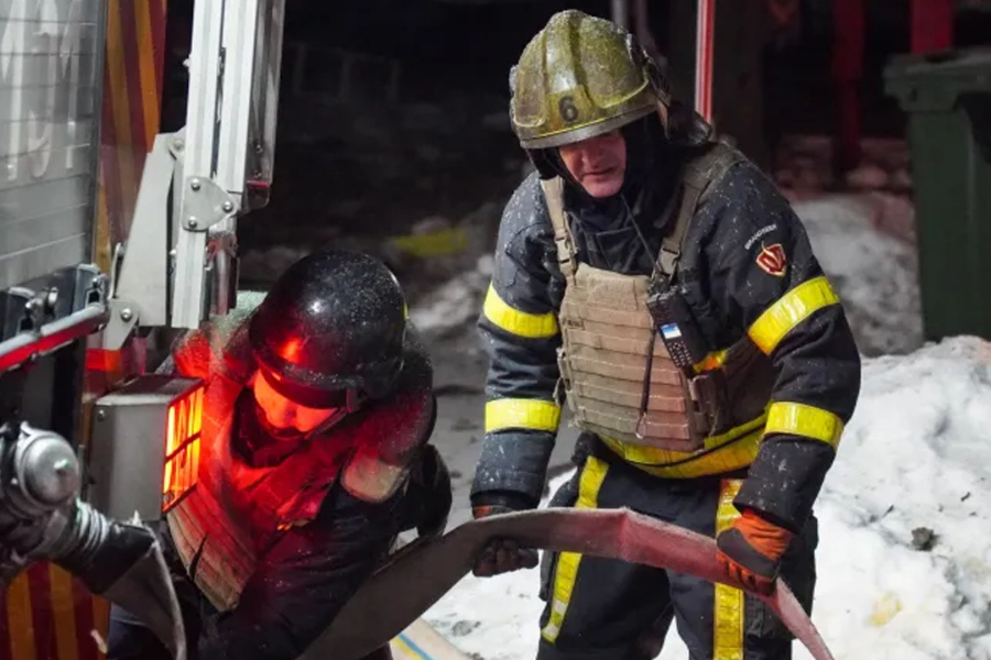 রাশিয়ার নতুন হামলায় কাঁপছে ইউক্রেন