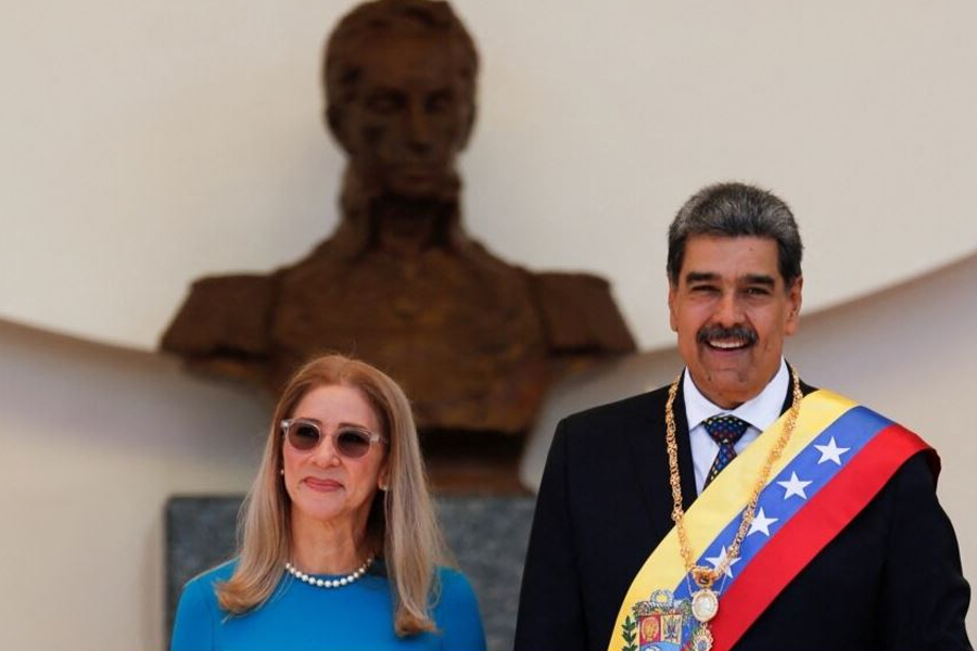 ভেনেজুয়েলার প্রেসিডেন্ট ও তার স্ত্রীকে আটক করা হয়েছে: ট্রাম্প